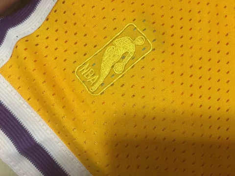 Bermuda NBA Los Angeles Lakers Nike Authentic - Amarela